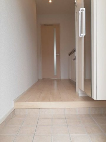 セレーノ　モチヅキⅠの玄関