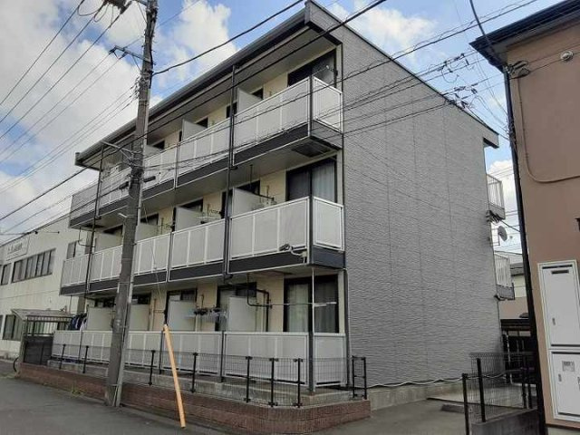 レオパレスレインボーの外観