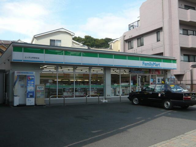 SEIMO PALACE Ⅰの周辺|ファミリーマート（コンビニ）まで200ｍ