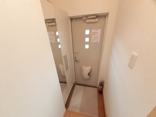 フィールドＳＫの玄関