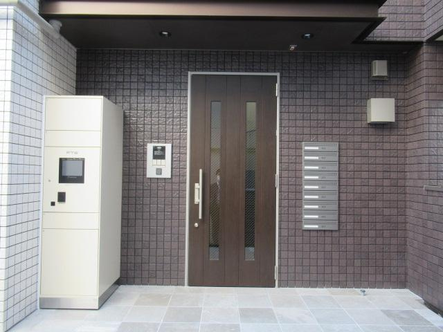 スリーミニッツ上尾のエントランス