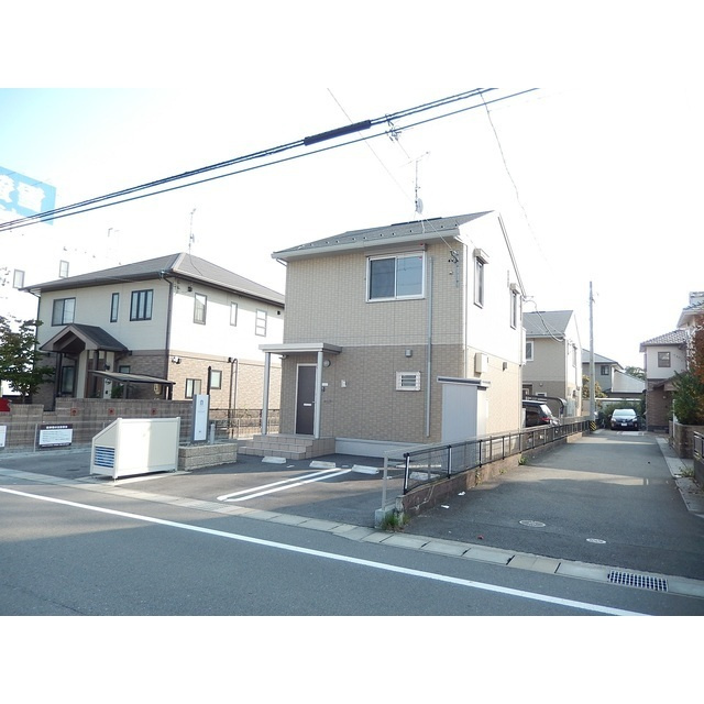 カーサ　フィオーレ