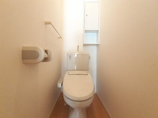 グレイス・アルカディアのトイレ|ゆったりとした空間のトイレです