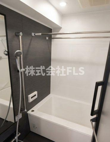 中央区日本橋箱崎町の賃貸マンションの浴室