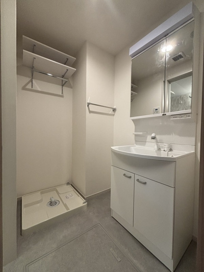 【洗面所】 | リブリ・台