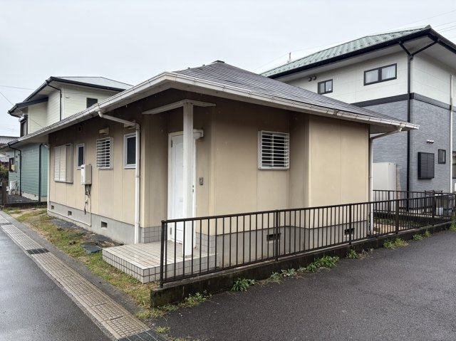 鈴鹿市岸岡町の戸建の外観