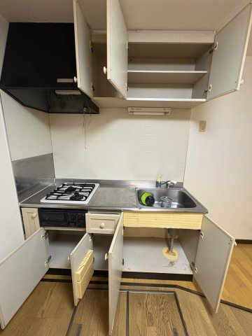 鈴鹿市岸岡町の戸建のキッチン