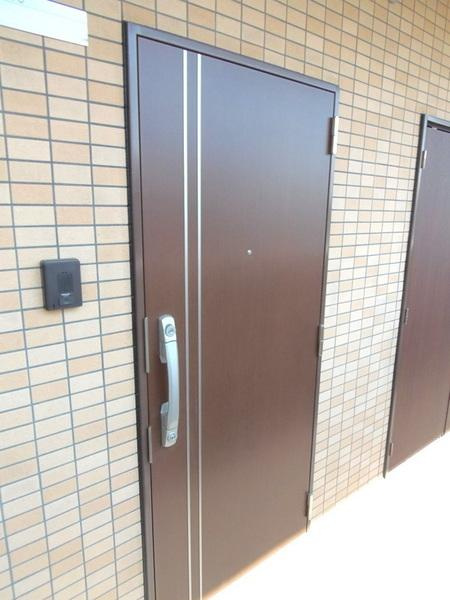 Luxe大正の玄関|★立派な表玄関です★