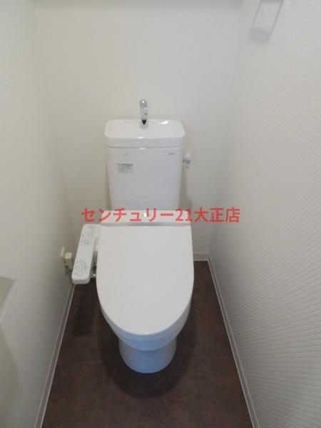 HRフロントリーガル難波WESTのトイレ