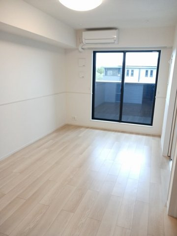 ＢＡＳＥＭＥＮＴ　Ⅰの居間・リビング