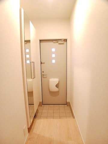 エルヴィータ八女　Ｃの玄関