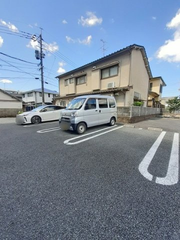 Ｓｏｌ　Ｌｅｖａｎｔｅ　国府の駐車場