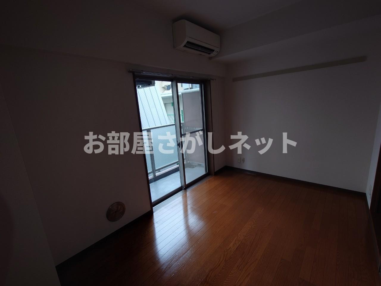 プレール東麻布【おとり物件なし】の居間・リビング