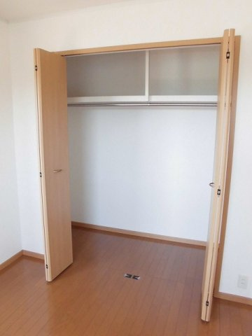 サンシャインヒルズＢの収納