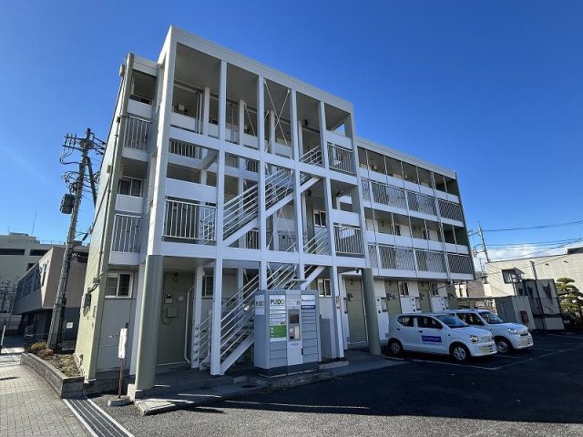 レオパレス高幡の外観