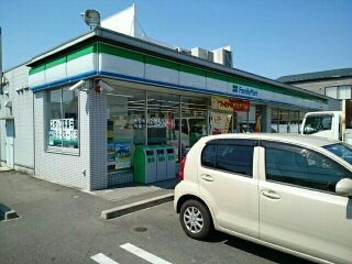 モデルノ・デーアＡの周辺|ファミリーマート 西島町店まで450m