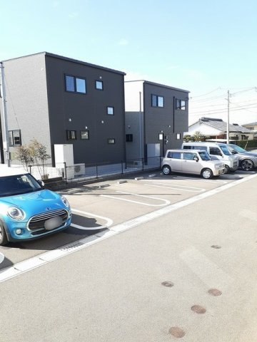 サンリットＭ＆Ｋ祇園　Ⅰの駐車場