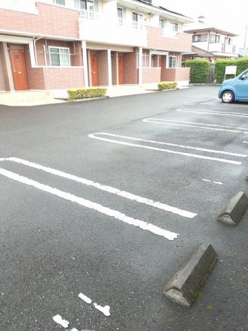 ベル　ソレイユの駐車場