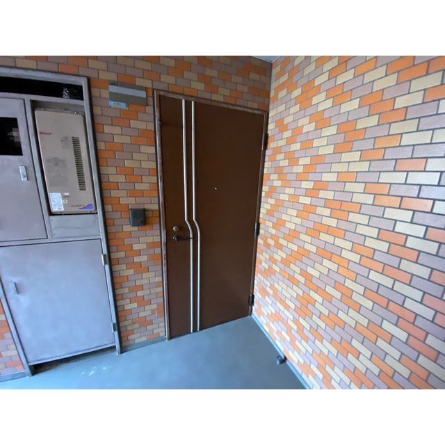 NBMの玄関