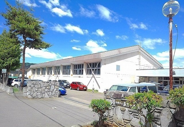 リーフガーデン藻岩Ⅱの周辺|札幌市立藻岩中学校まで1900m