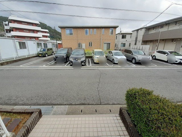 アテネの駐車場