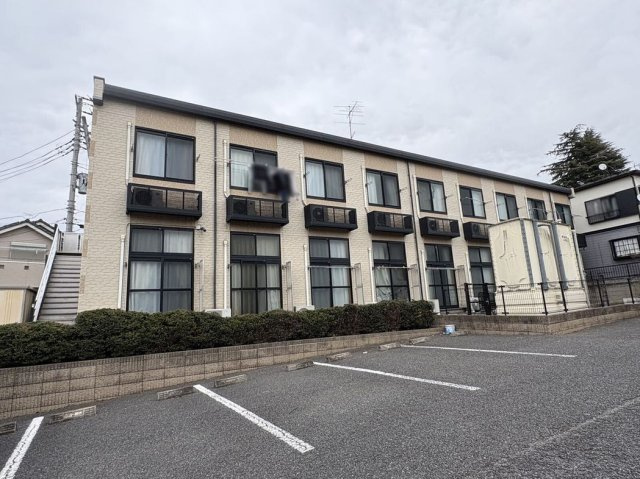 レオパレスコンフォートウッズⅤの外観
