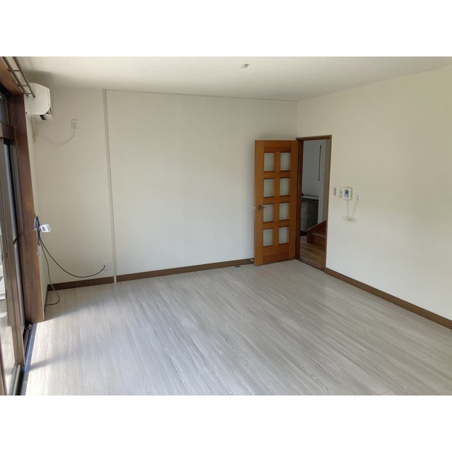 リブレス外川戸建の内装