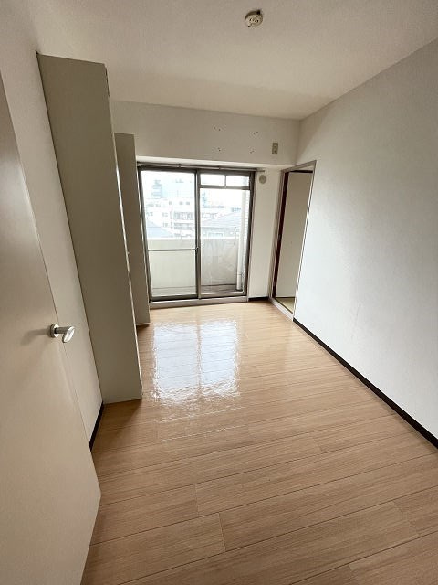 尼崎市常光寺１丁目の賃貸マンションの寝室