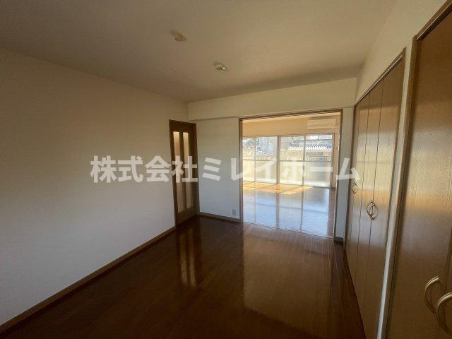 クロフトの展望|同建物内、別のお部屋の参考写真になります。