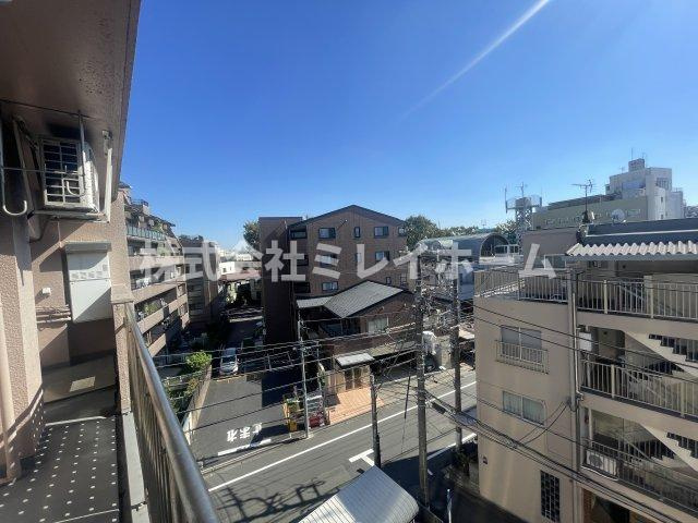 クロフトのその他|同建物内、別のお部屋の参考写真になります。