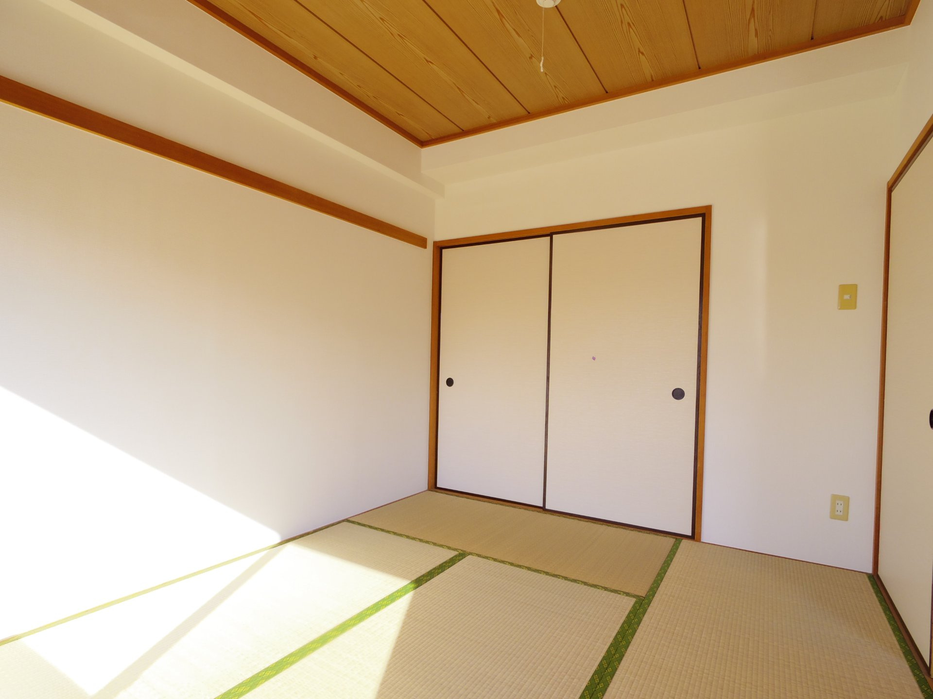 東久マンションの内装|※他号室写真です