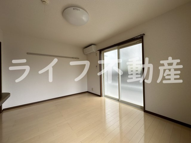 フジパレスフォンターナ１番館の居間・リビング|ゆったりとした居間です