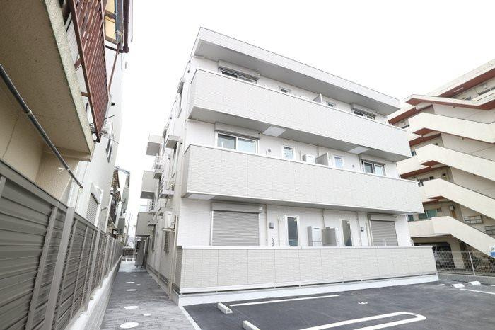 D-room国芳の外観