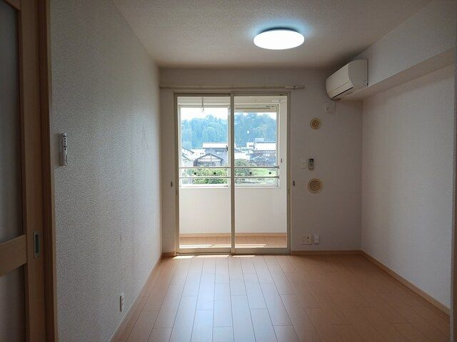 Ｃａｓａ　Ａｌｅｇｒｅの居間・リビング