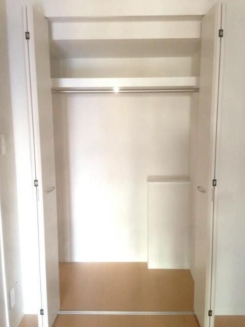 グランイースト田原町の収納