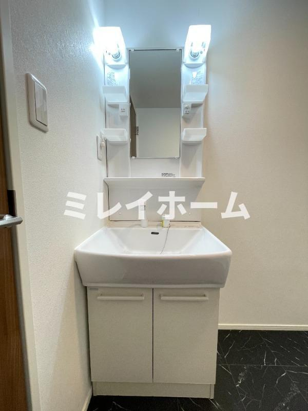 アクロコート大森山王の洗面所
