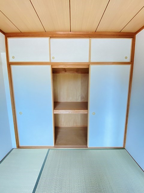 メルクマール大西の収納