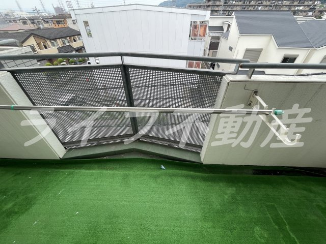 グランメゾンのバルコニー|お洗濯にも便利なバルコニー付き