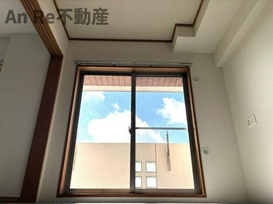 ペンタエマーブルの洋室
