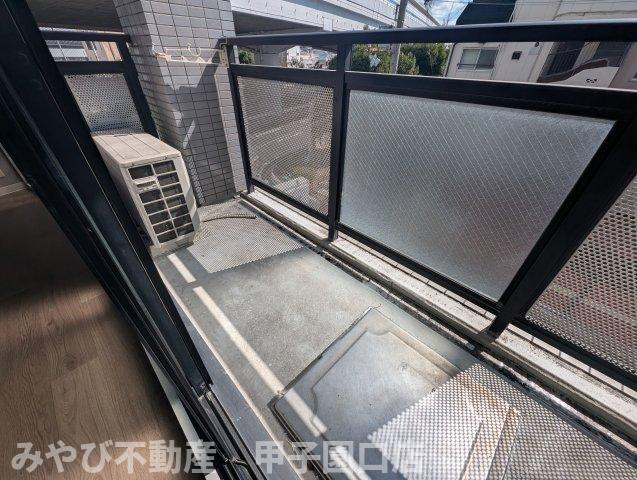 ベルフィーユNARUOのバルコニー