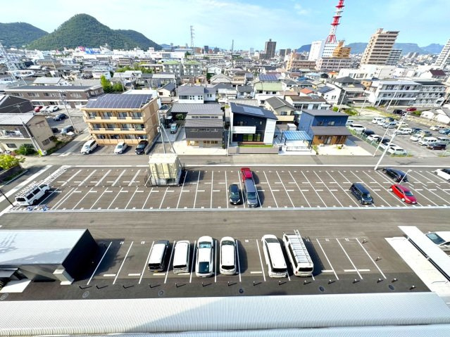 アルファスマート三条の駐車場|駐車場