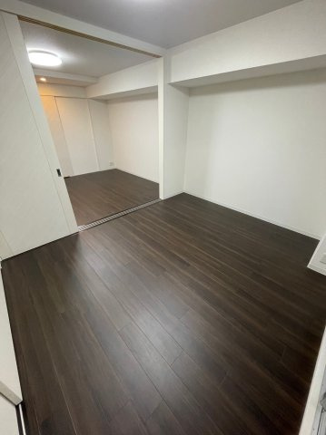 ドゥーエなんば南の寝室