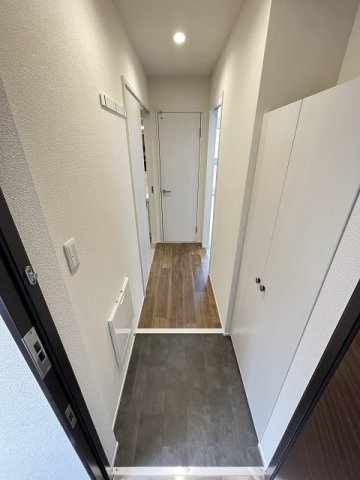 グランツ鳴尾の玄関