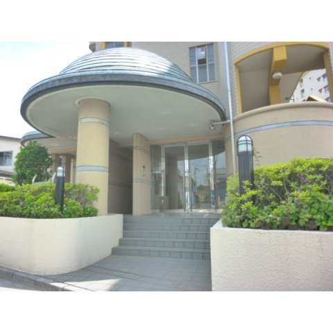 ラ カーサ アイカワのエントランス