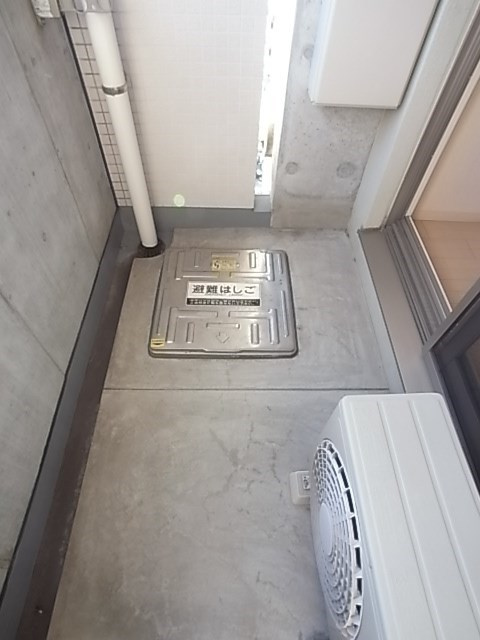 プロシード神戸元町のバルコニー
