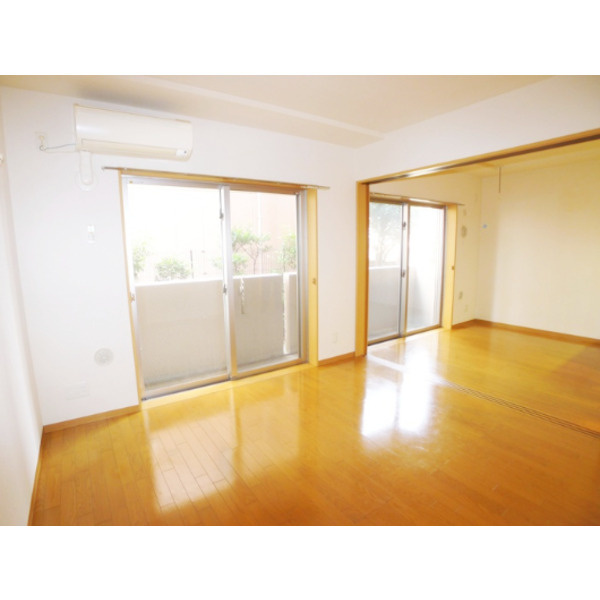 サン・ボナールのその他