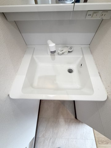 サンビルダー六甲ウエストの洗面所