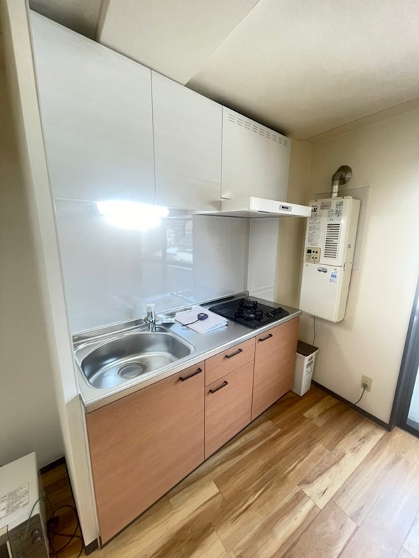 二宮町パークビルのキッチン