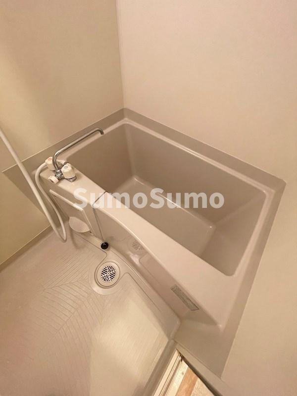 神戸市長田区北町１丁目の賃貸マンションの浴室|きれいなお風呂です