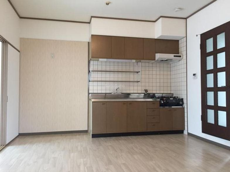 大阪市中央区玉造１丁目の賃貸マンションの居間・リビング